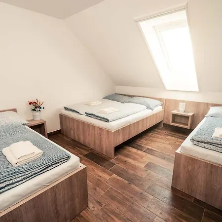 Stepanske Sklepy - Dolni Sklep Tatil Evi *